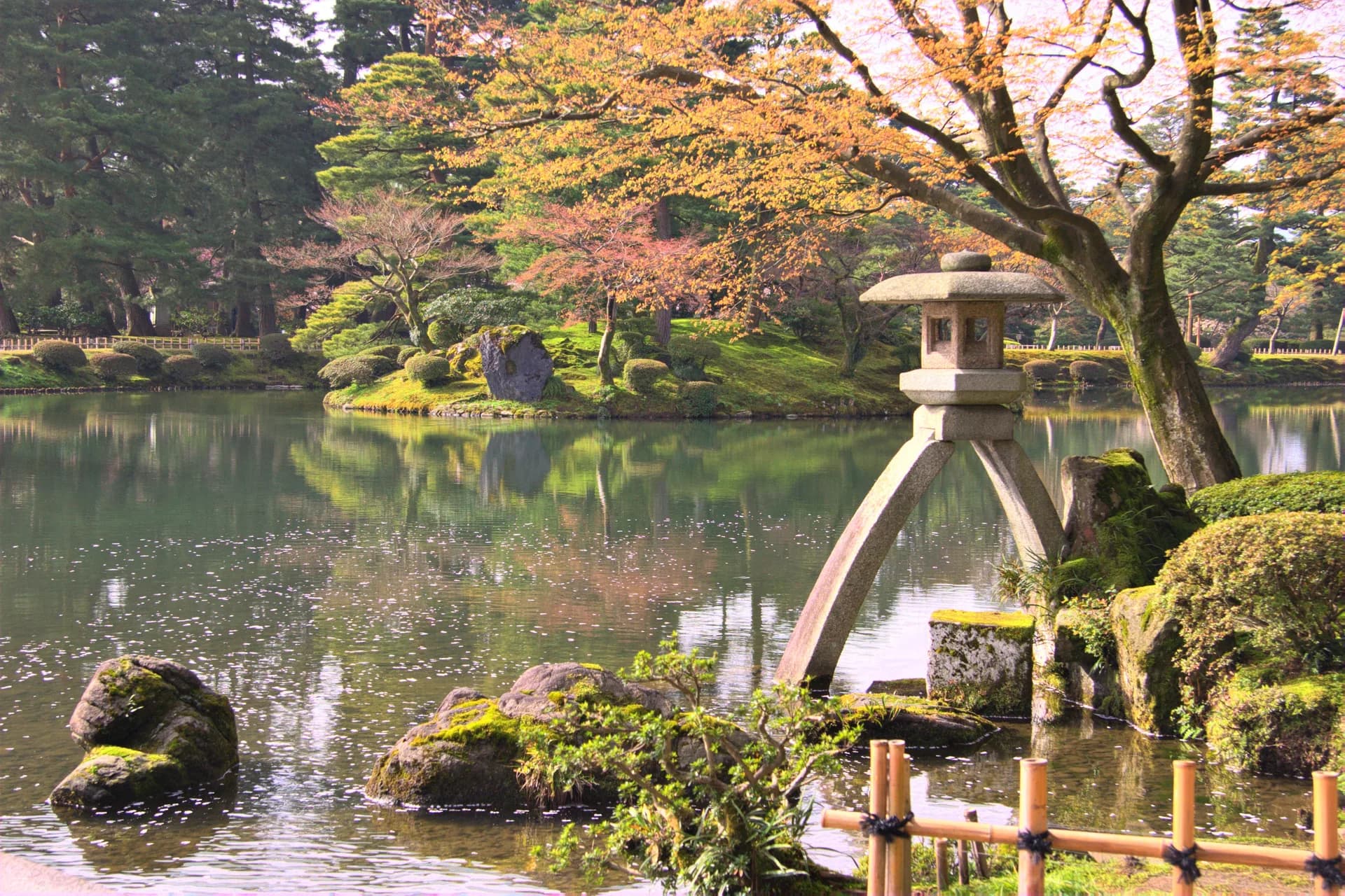 Kanazawa and Kaga Onsen: Kyoto Without the Crowds (2026 Guide)